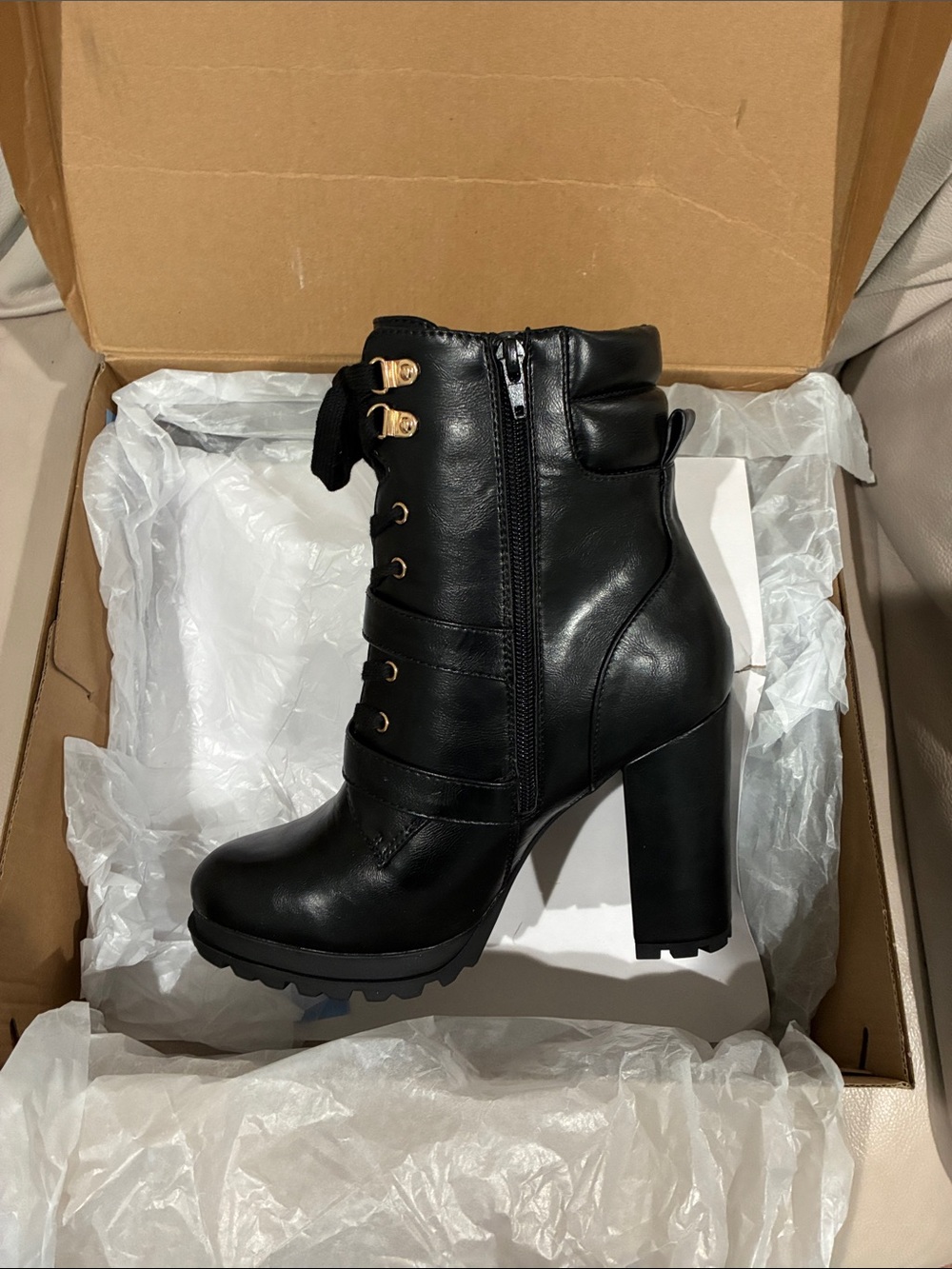 Shoe Dazzle Black Lace-Up Block Heel Ankle Boots